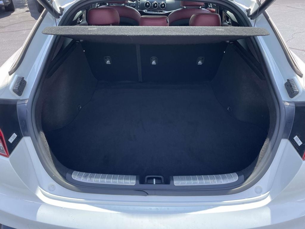 2023 Kia Stinger GT2