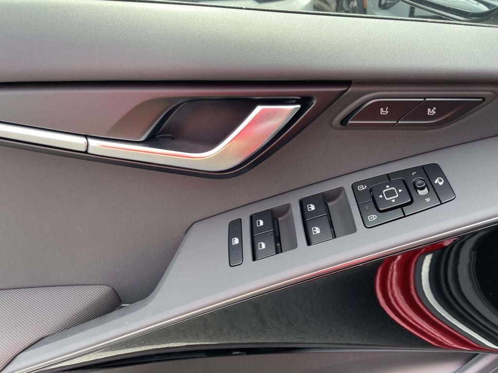 2026 Kia Niro SX