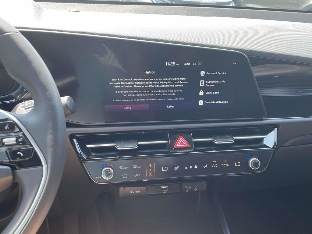 2026 Kia Niro SX
