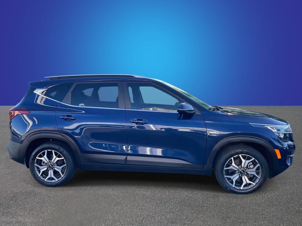 2022 Kia Seltos EX