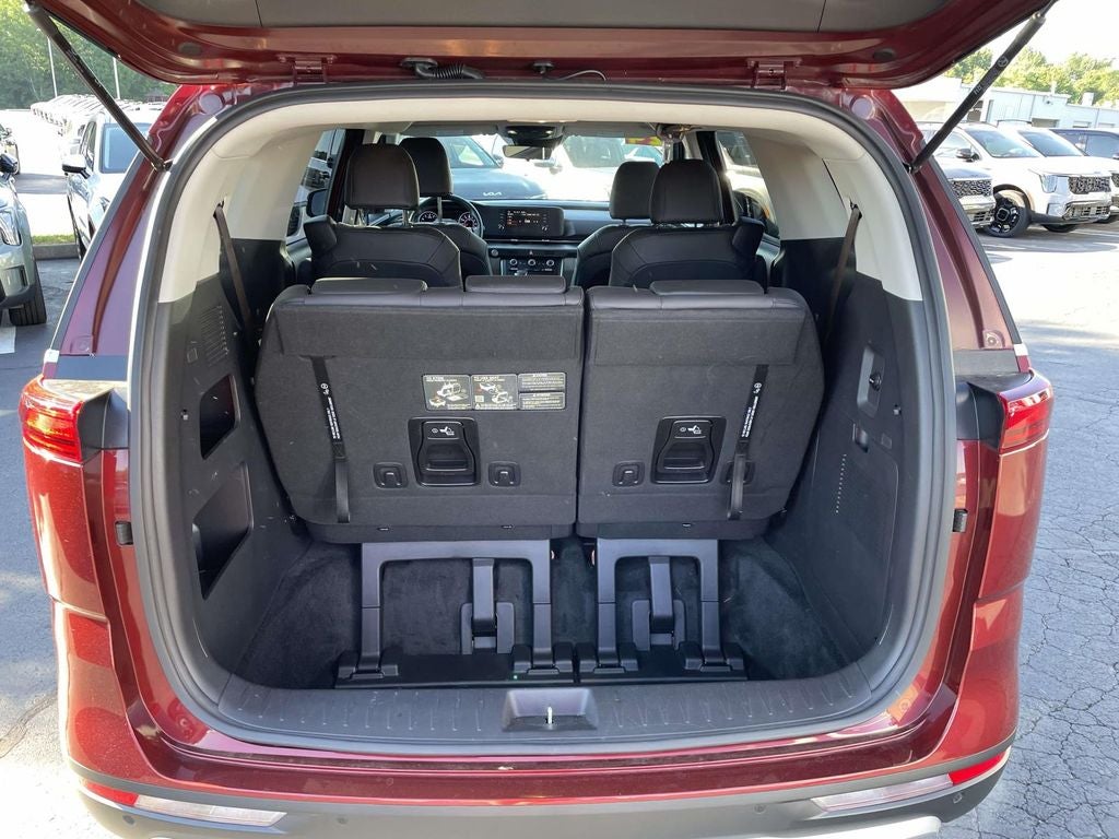 2024 Kia Carnival LX