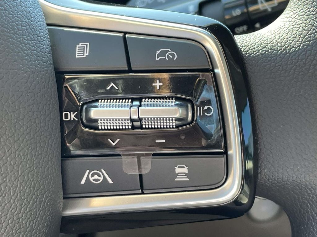 2026 Kia Carnival LX