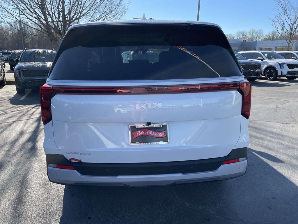 2026 Kia Carnival LX