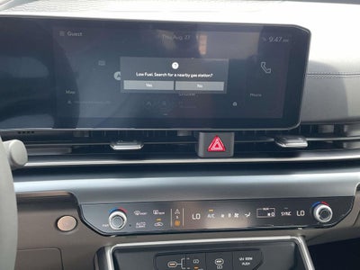 2027 Kia Carnival LX