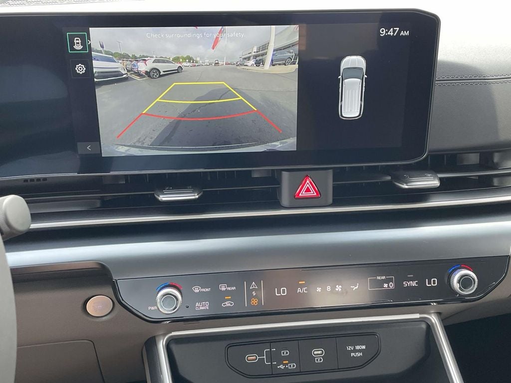 2027 Kia Carnival LX