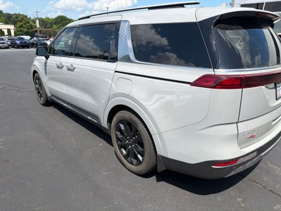 2023 Kia Carnival SX