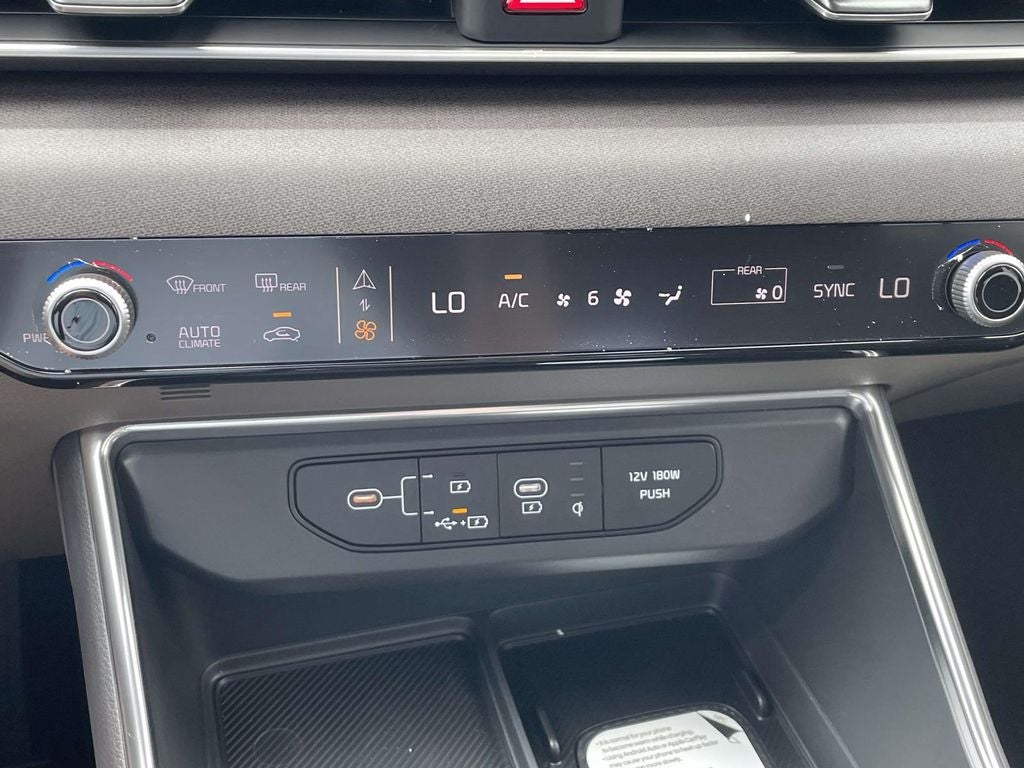 2026 Kia Carnival SX