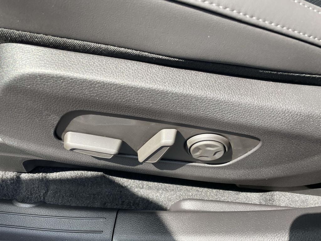 2027 Kia Carnival Hybrid SX