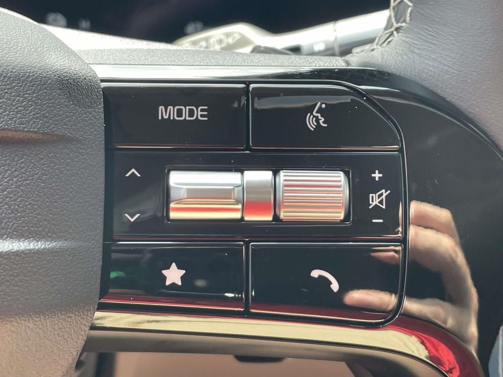 2027 Kia Carnival Hybrid SX