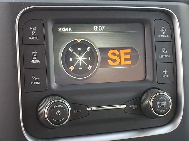 2024 RAM Ram 1500 Classic SLT - Photo 17