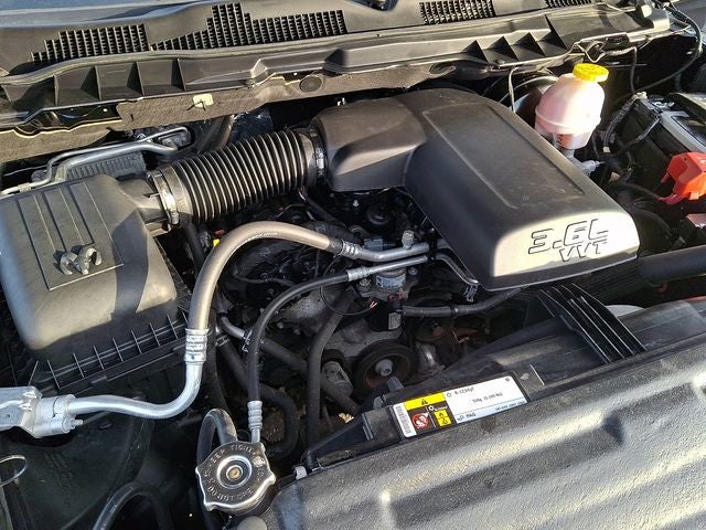 2024 RAM Ram 1500 Classic SLT - Photo 28