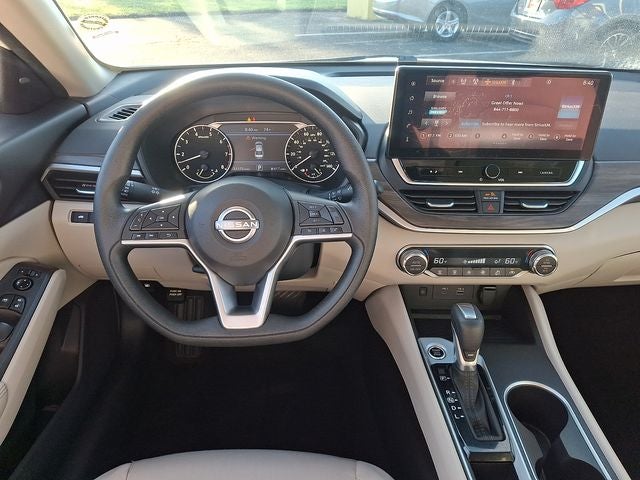 2025 Nissan Altima 2.5 SV