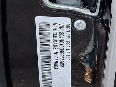 2023 Chrysler Pacifica Touring L
