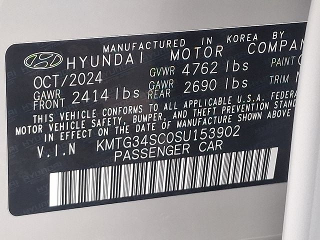 2025 Genesis G70 2.5T