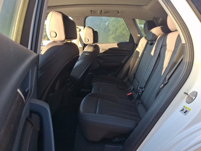 2024 Audi Q5 45 S line Premium quattro