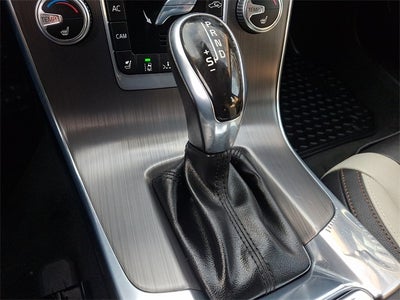 2016 Volvo S60 Cross Country T5 Platinum