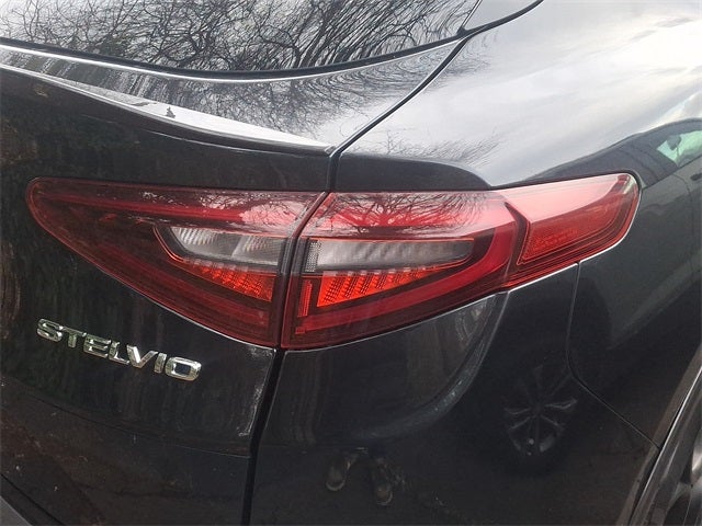 2022 Alfa Romeo Stelvio Ti