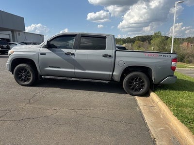 2017 Toyota Tundra SR5