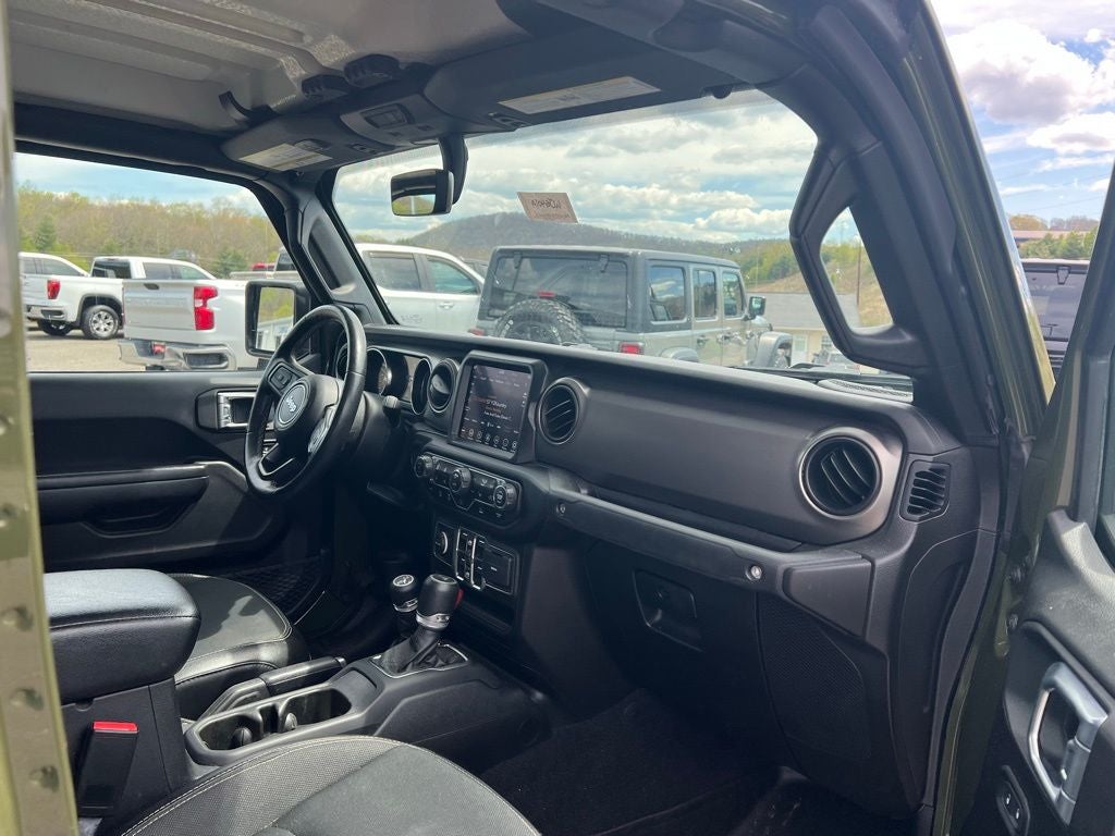 2021 Jeep Gladiator Sport