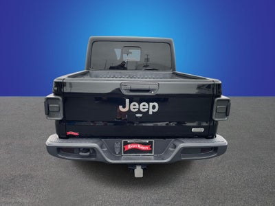 2022 Jeep Gladiator Overland