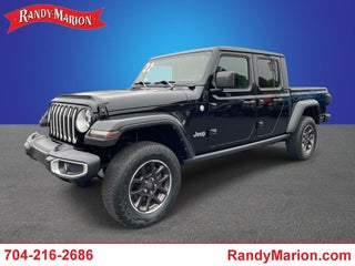 2022 Jeep Gladiator Overland