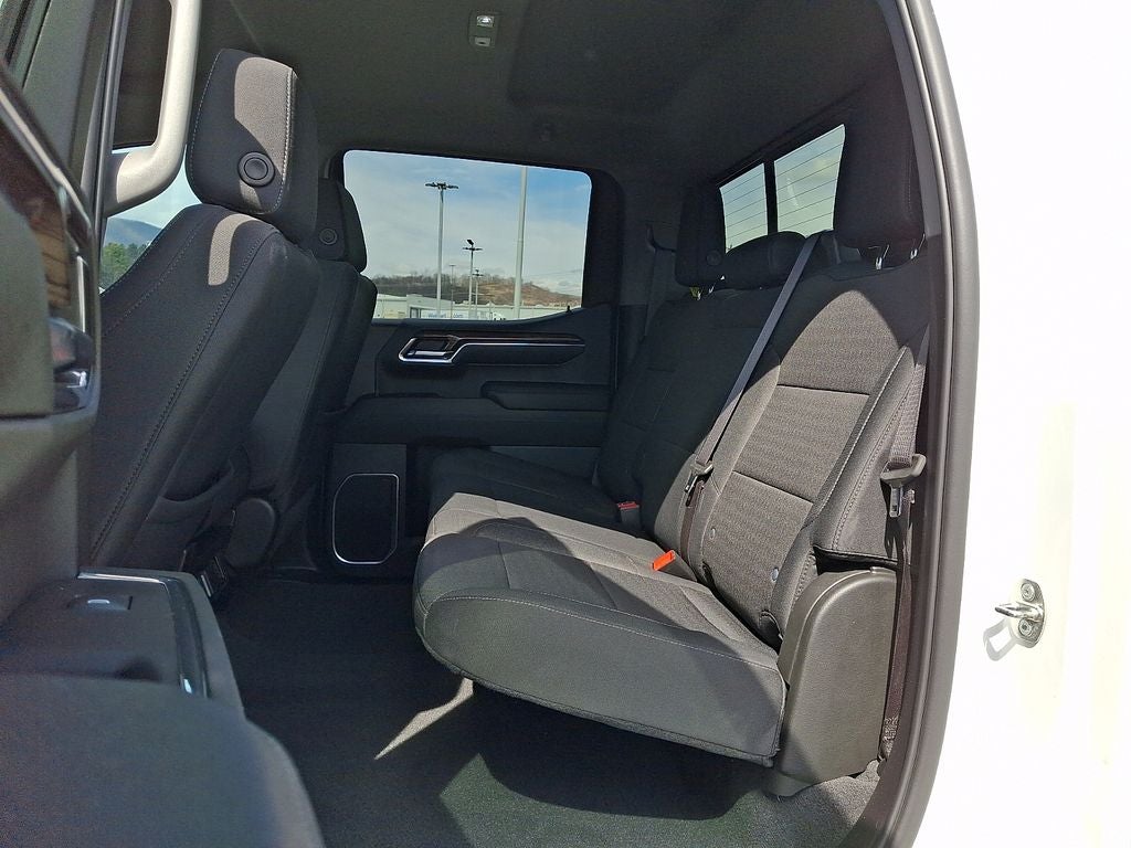 2024 Chevrolet Silverado 1500 LT LT1