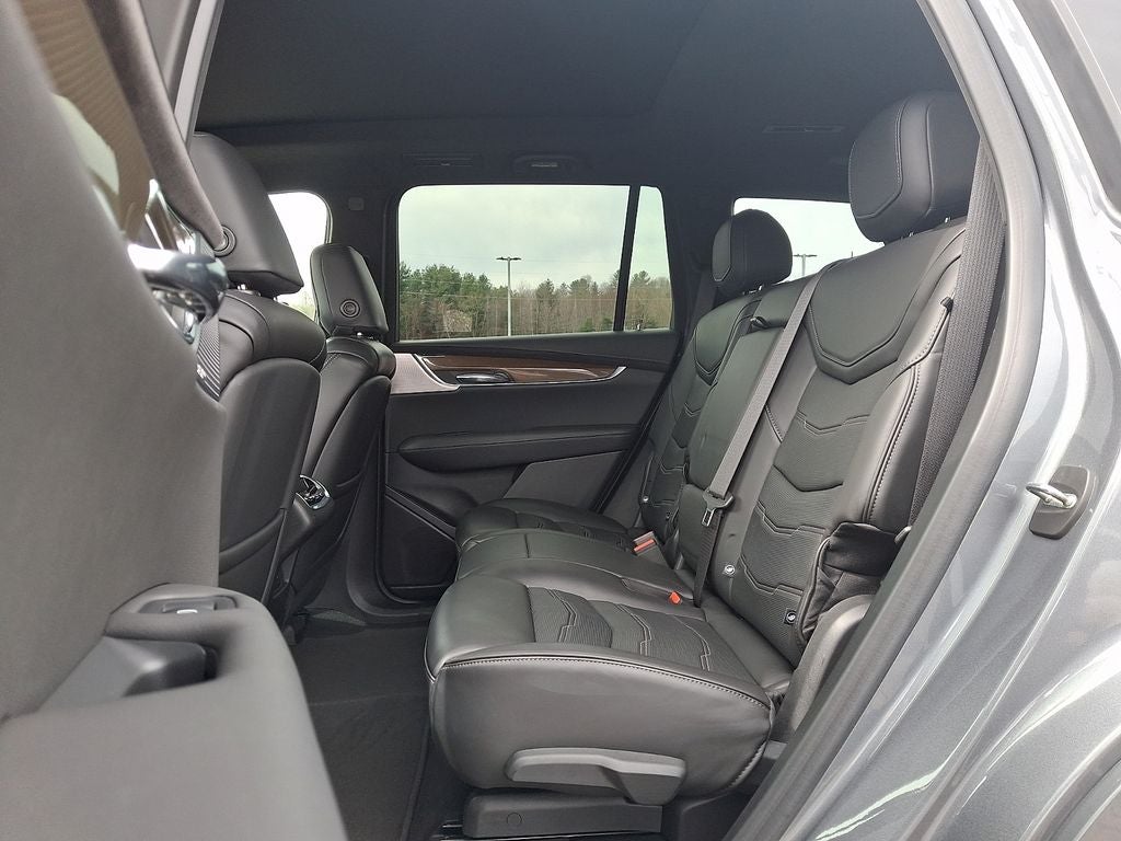 2022 Cadillac XT6 Premium Luxury