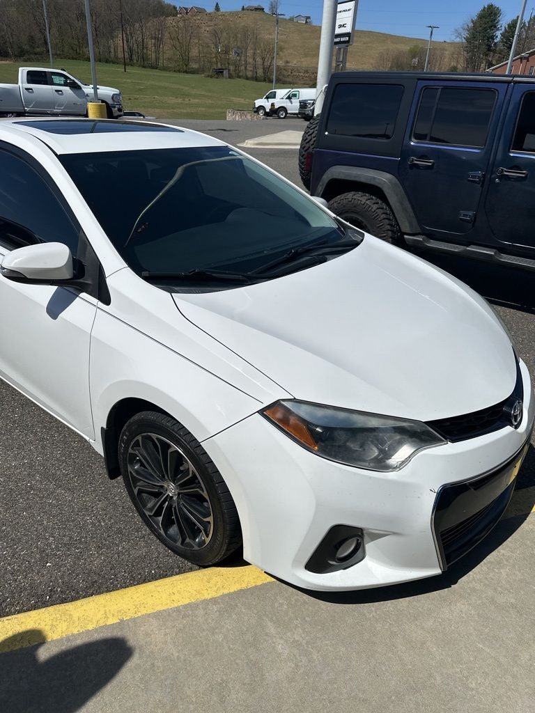 2016 Toyota Corolla S Plus
