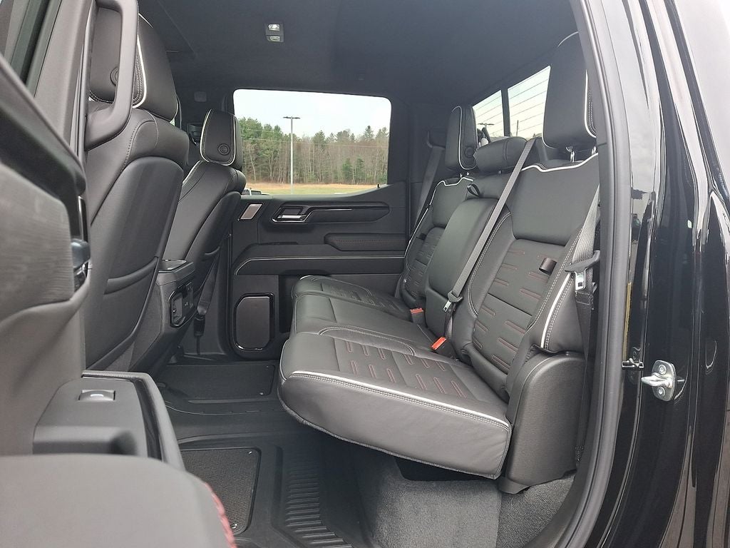 2025 GMC Sierra 1500 AT4X