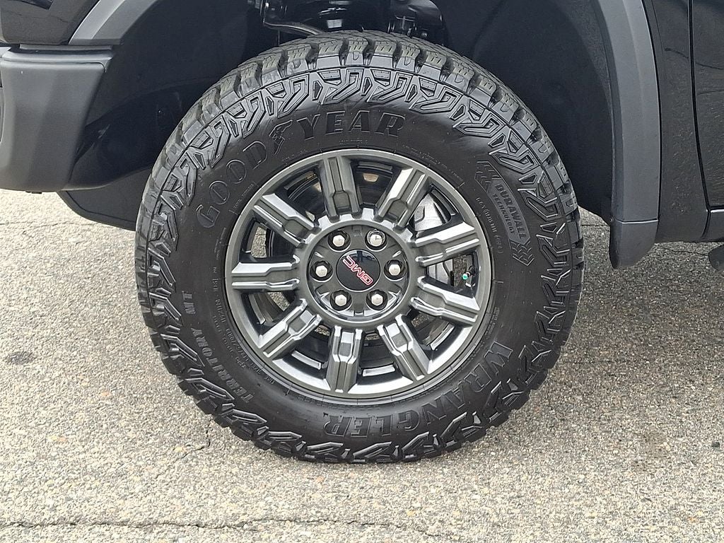 2025 GMC Sierra 1500 AT4X