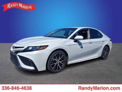 2022 Toyota Camry SE