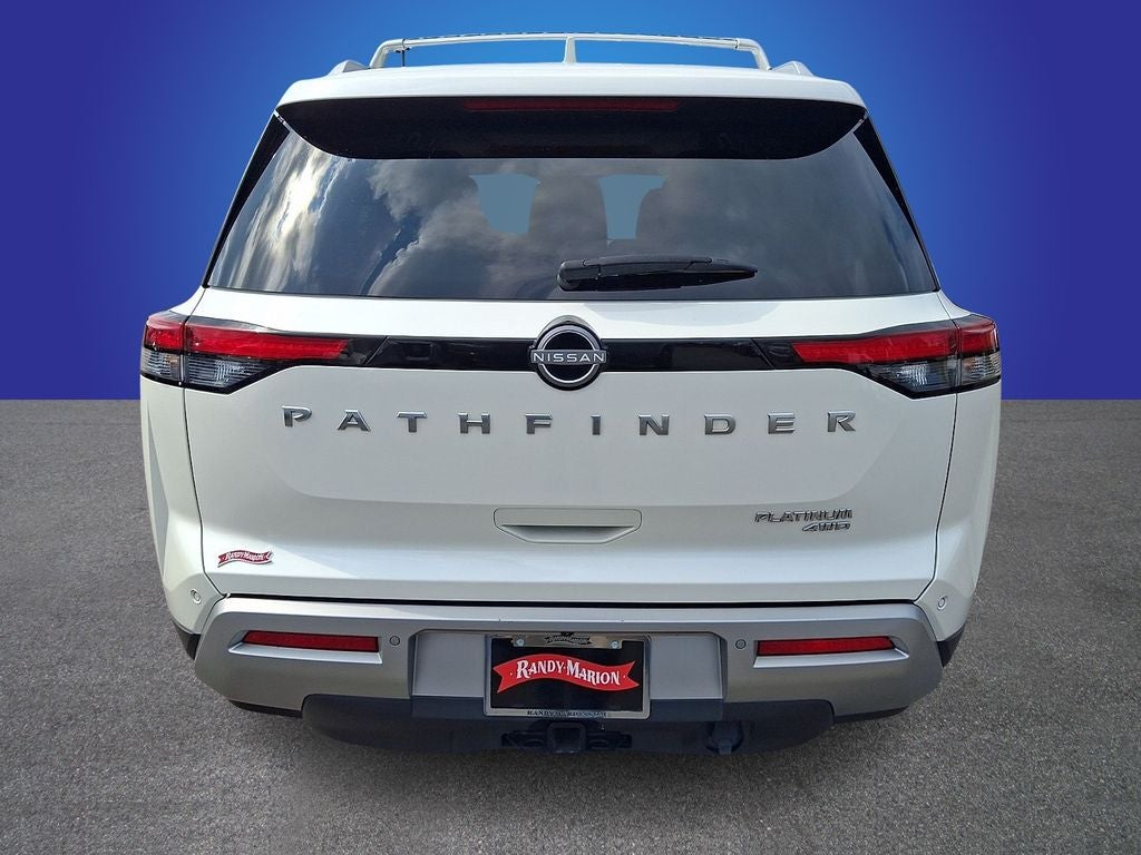 2024 Nissan Pathfinder Platinum