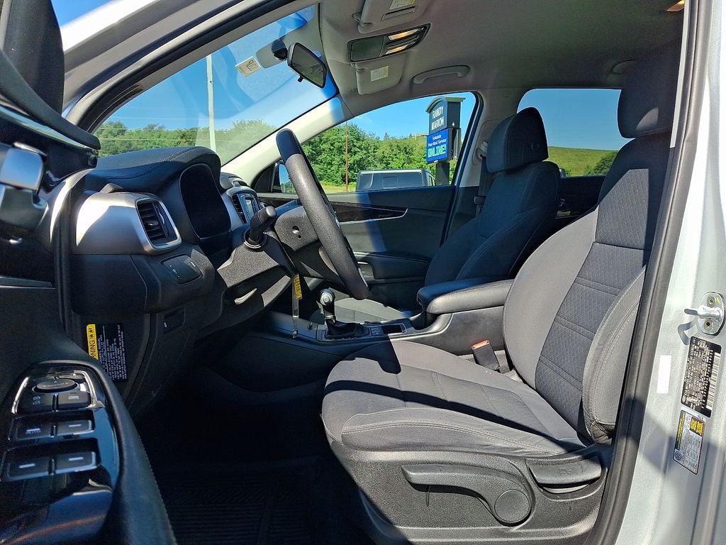 2017 Kia Sorento LX