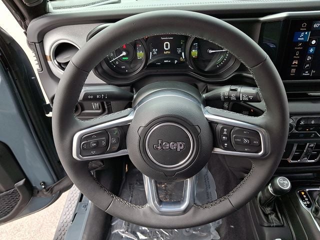 2025 Jeep Wrangler Sahara 4xe