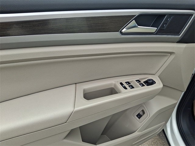 2019 Volkswagen Atlas 3.6L V6 SE w/Technology