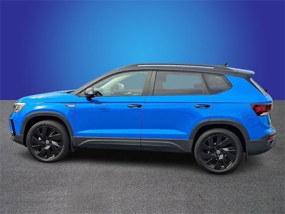 2024 Volkswagen Taos 1.5T SE Black