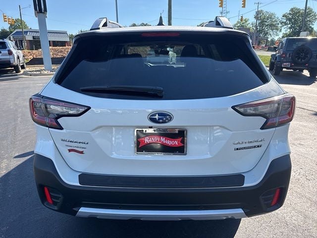 2022 Subaru Outback Touring XT