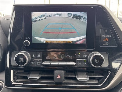 2024 Toyota Highlander XLE