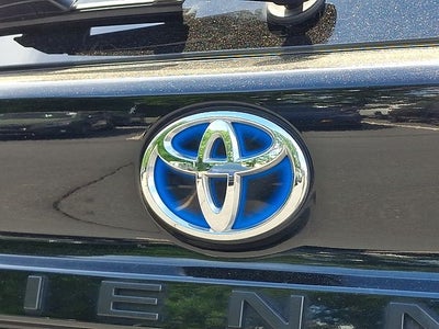 2024 Toyota Sienna LE 8 Passenger