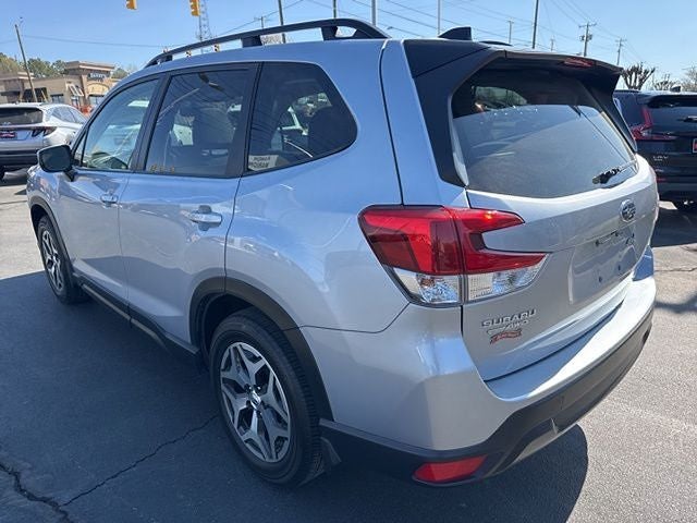 2024 Subaru Forester Premium