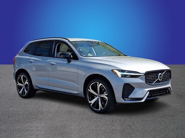 2023 Volvo XC60 B6 Ultimate Dark Theme