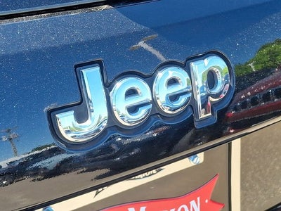 2019 Jeep Grand Cherokee Laredo