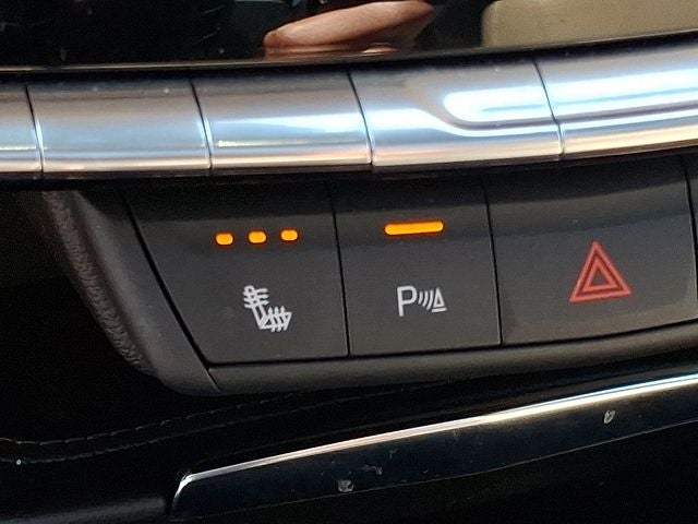2024 Cadillac XT4 Luxury