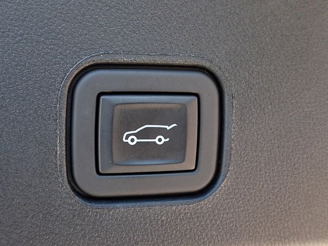 2023 Cadillac LYRIQ Luxury