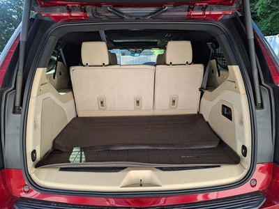 2022 Cadillac Escalade ESV Premium