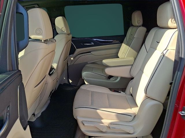 2022 Cadillac Escalade ESV Premium