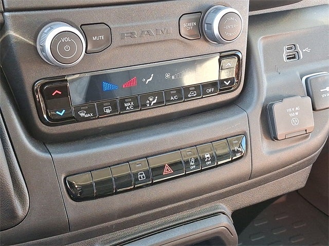 2024 RAM ProMaster 2500 High Roof 136 WB