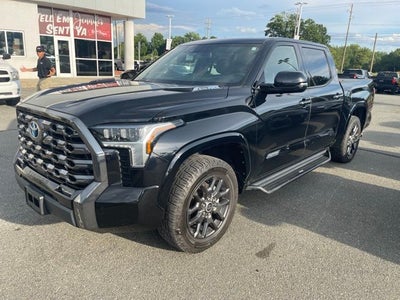 2023 Toyota Tundra Hybrid Platinum