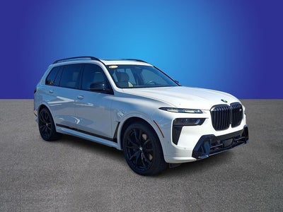 2024 BMW X7 M60i