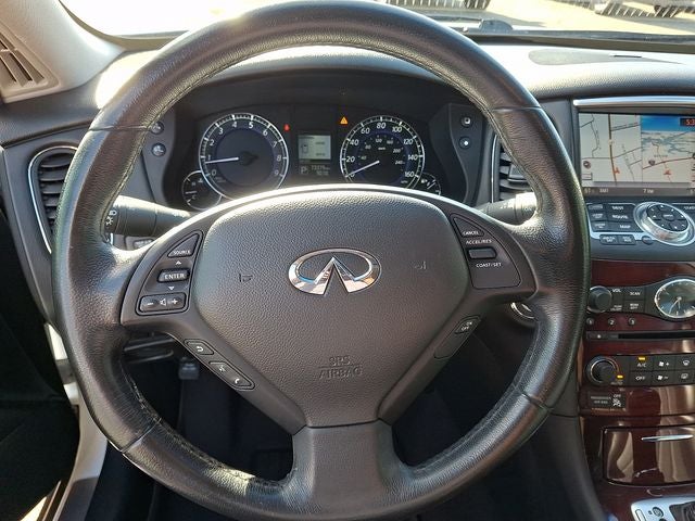2016 INFINITI QX50 Base